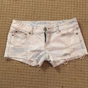 Light wash denim shorts